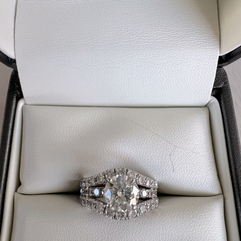 2 carat Diamond Ring